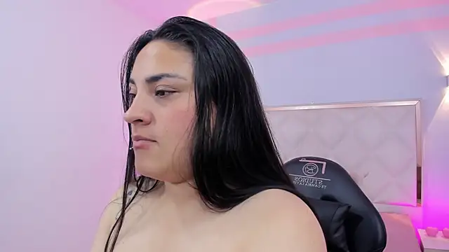 Chat XXX en directo de Brendda_tay