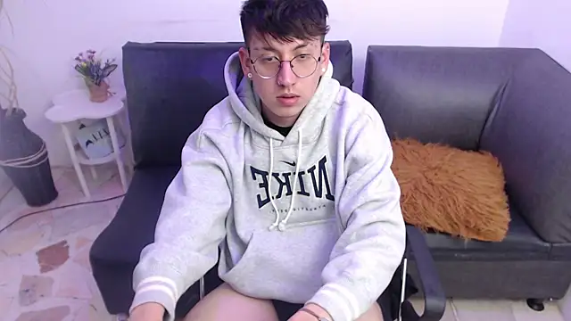 Evan_Connell: вебкам-шоу