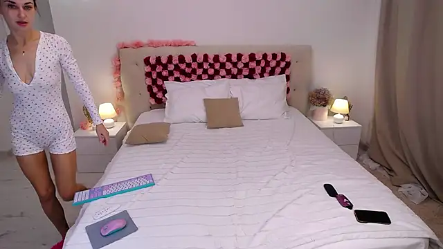 AriannaCruise Live XXX-Chat