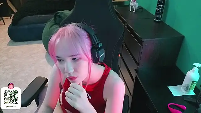 Maya_Viola Chat XXX live