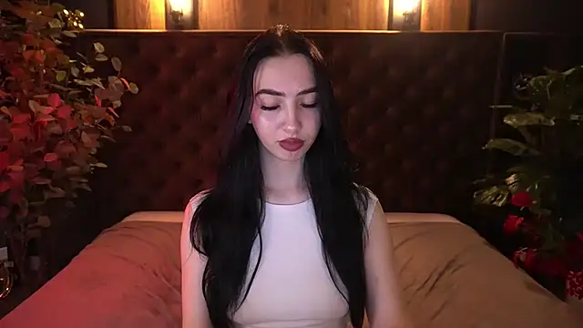 WildKittenX_のライブXXXチャット