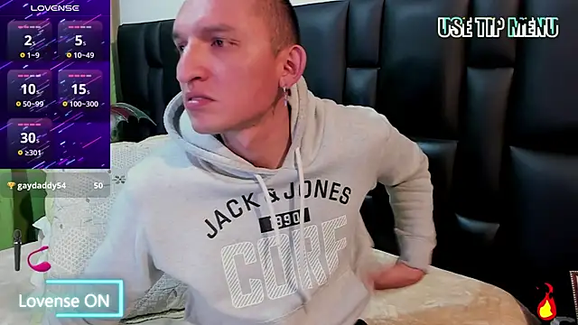 Онлайн чат XXX Mike_Waters