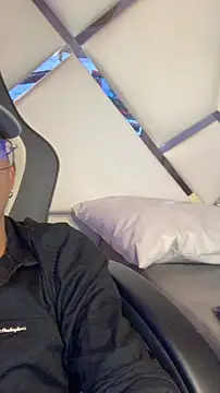 JeremySanders1_ Live XXX-Chat