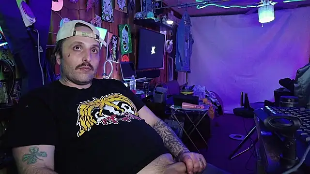 Pokazy przed kamerką – tayshie