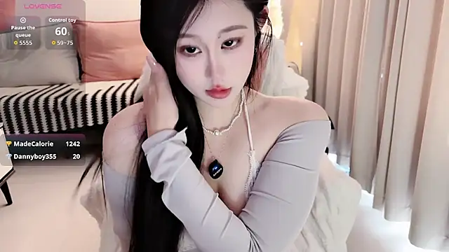 Živý XXX chat FaFa--888