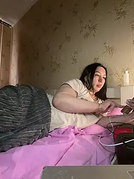 Chat XXX en directo de Naughtbaby_2025