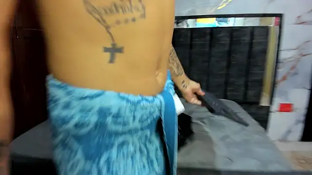 Show modela catalina_hard_love na web-kameri