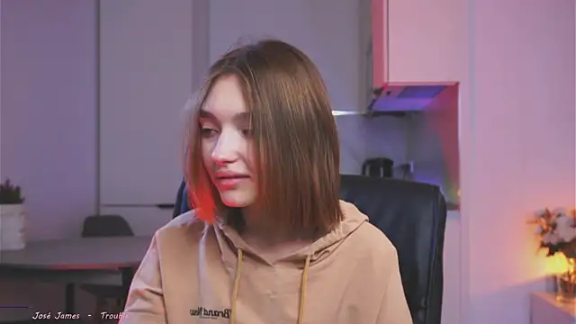 Chat XXX en directo de Leyla_crsh