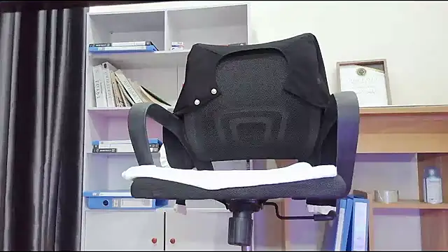 دردشة OfficeSexy2k6 الجنسية المباشرة