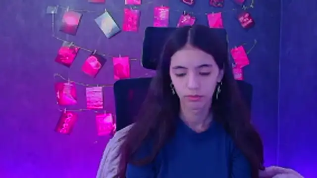 Aishell_ live XXX chat