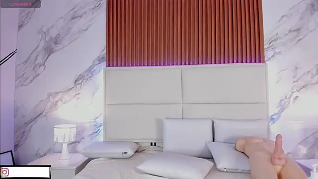 Iris_Thompson_ live XXX chat