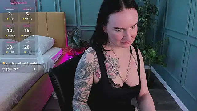 دردشة JustGrace الجنسية المباشرة