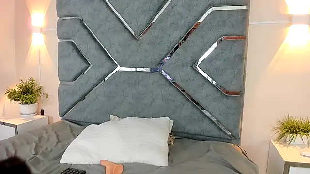 DanielaCruz-1 live XXX chat