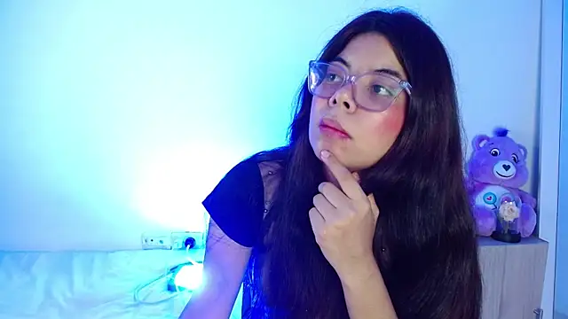 AlanaWins live XXX chat