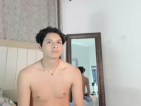 thomas_and_thiago webcam show