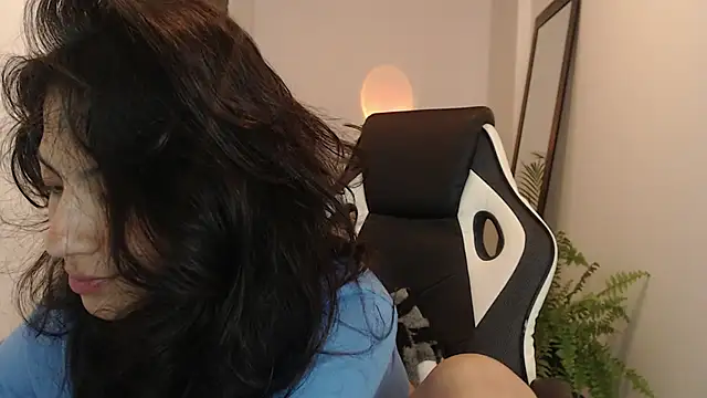 Živý XXX chat Asaray_T