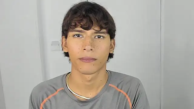 d3rke_666 Adlı Modelin Web Kamerası Şovu