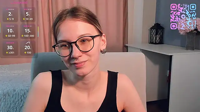 SharylSmalt live XXX chat