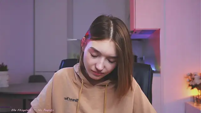 Leyla_crsh Adlı Modelin Canlı XXX Sohbeti