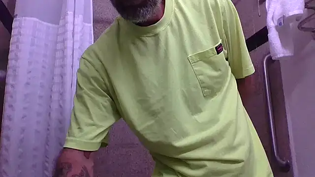 tittycum3636's Webcam Show