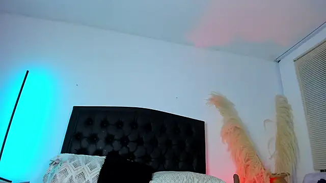 Chat +18 de Scarlet_Hiit ao vivo