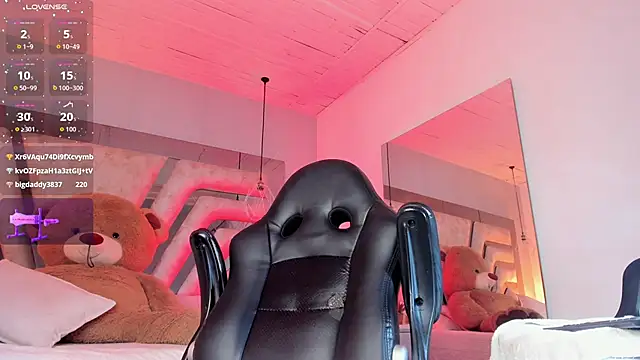 Chat +18 de AngelineHeet ao vivo