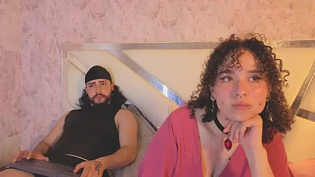 Benny_and_Mark Adlı Modelin Web Kamerası Şovu