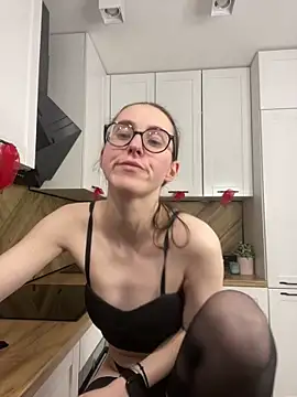 Онлайн чат XXX MartiniiSelenna