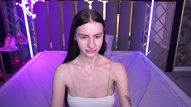 Snow_WhiteeeX's Live XXX Chat