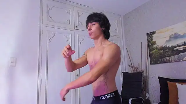 Tyler_durtenのライブXXXチャット