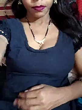 Chat +18 de Itz_Aisha__ ao vivo