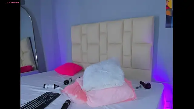 Živý XXX chat EmmaLawrence_