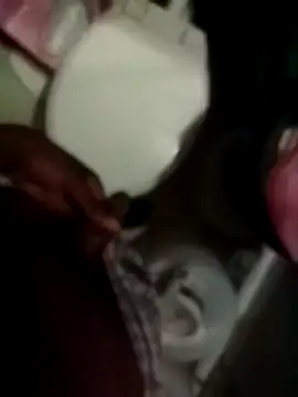 ________----tt: διαδικτυακό σόου στην κάμερα