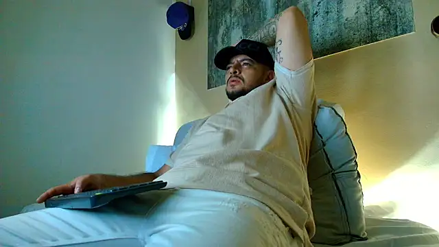 TROY_KIRK: онлайн-секс-чат