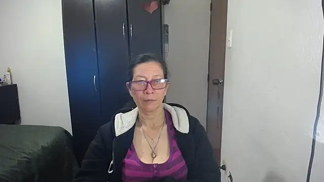 latin49's Live XXX Chat