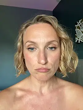 UmaTruewomanのライブXXX チャット