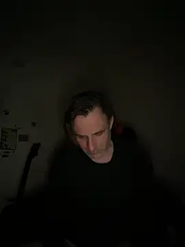 NicPolarisのライブXXXチャット