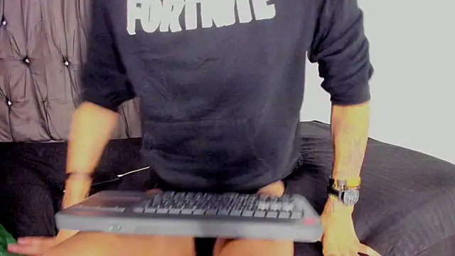 دردشة Gay_Red_Room الجنسية المباشرة