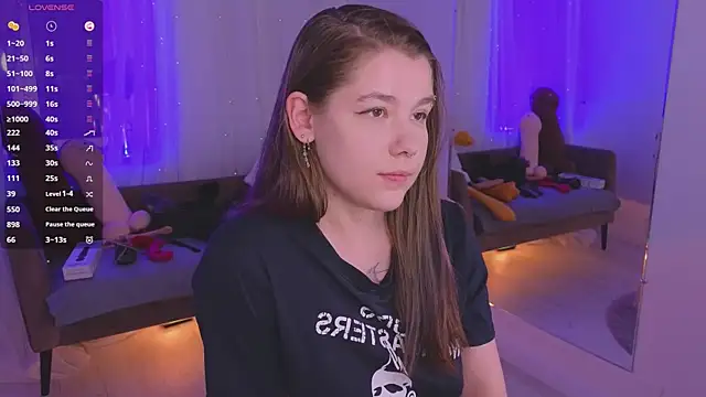 Mira_FallsのライブXXXチャット