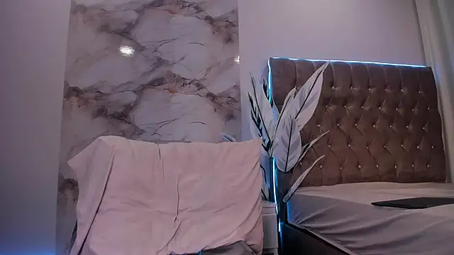 Calyselen 라이브 XXX 채팅