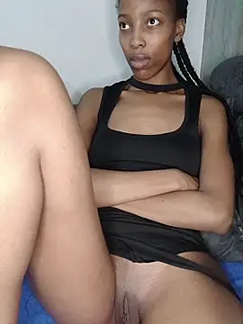 MsParisSmith: онлайн-секс-чат