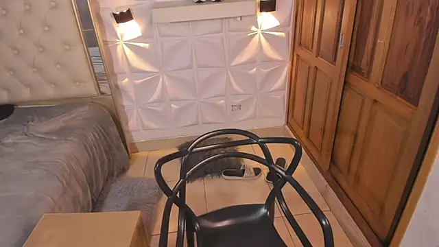 IamJuanJoc: онлайн-секс-чат