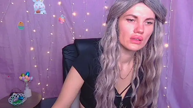 MilaLoona 라이브 XXX 채팅