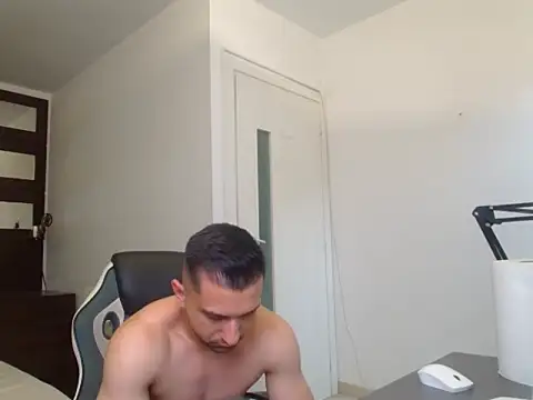 BryceReignn Live XXX chat