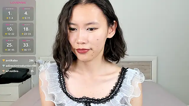 دردشة Kiraeko الجنسية المباشرة