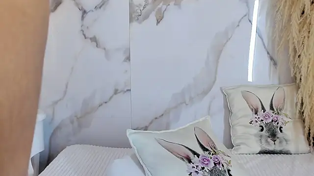 XXX chat uživo modela hannahill69