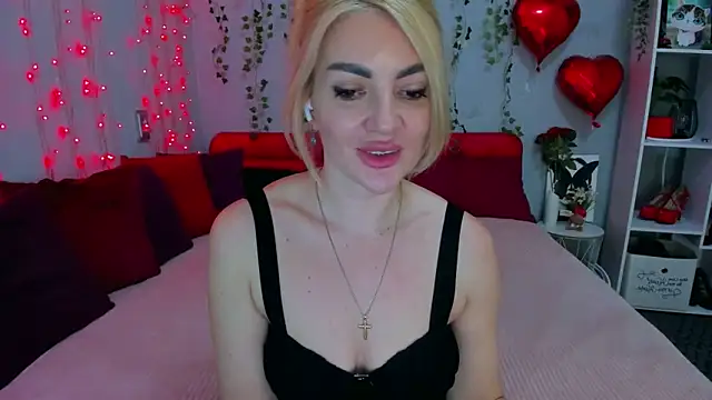 LunaBellucci Webcamshow