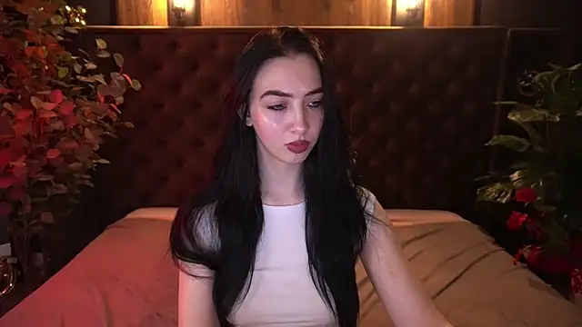 دردشة WildKittenX_ الجنسية المباشرة