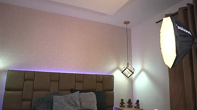 Julieth_Rojas Chat XXX in diretta