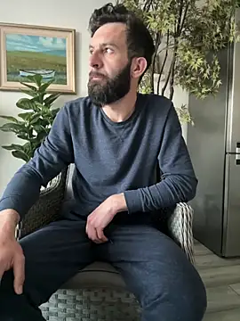 Онлайн чат XXX Michel_huge